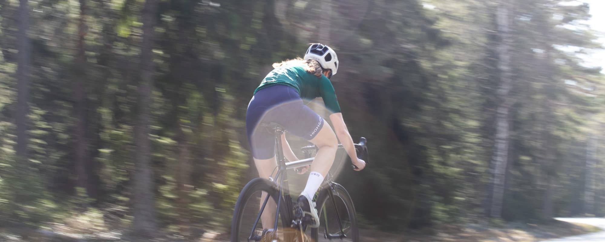 HIGH&OVER — Brand design, e-commerce, social media, copywriting, packaging design.